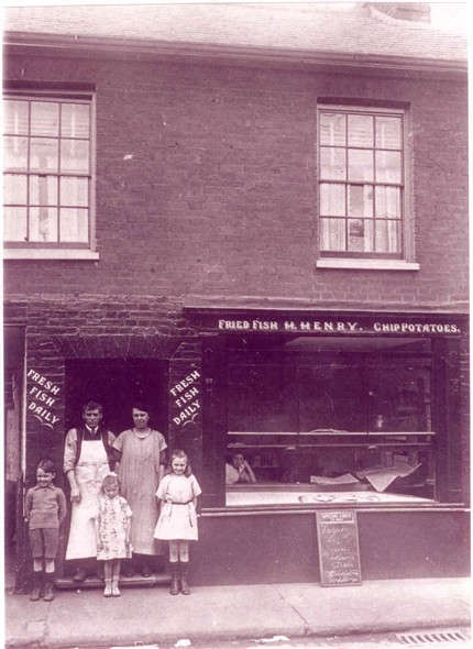Photo:Herbert Henry and family out side their fish and chip shop, Blackfriars Road, Great Yarmouth