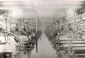 Photo:View of the Long Room Weaving Shed circa 1897