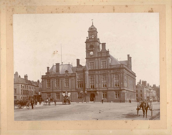 Photo:Town Hall, early 20th Century
