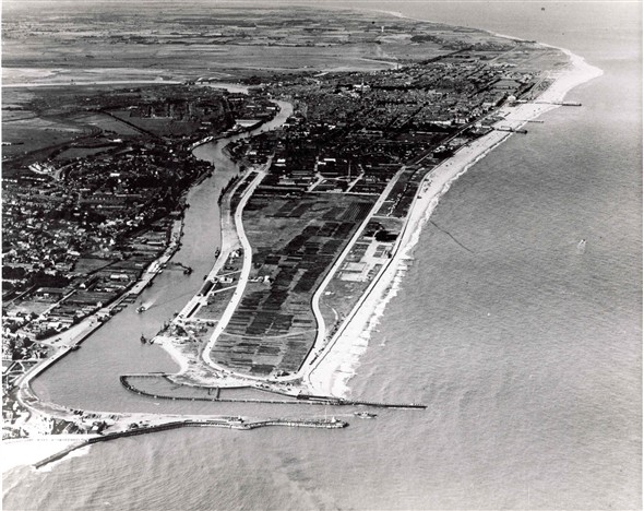 Photo:Aerial view of Great Yarmouth Harbour