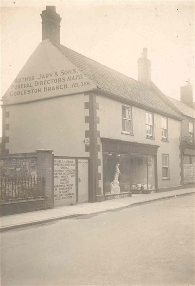Photo:Gorleston branch shop front, c. 1950