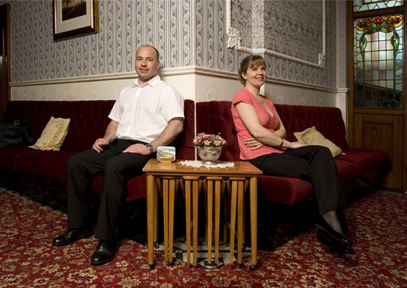 Photo:Portrait of Greg and Samantha Haddon in the entrance hall of their guesthouse