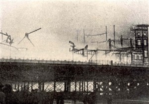 Photo:Britannia Pier fire, 1909