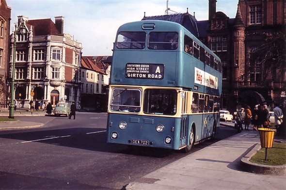 Photo:No 2 (DEX 702) resting at the Hall Quay bus stop en route to Gorleston's Magdalen Estate
