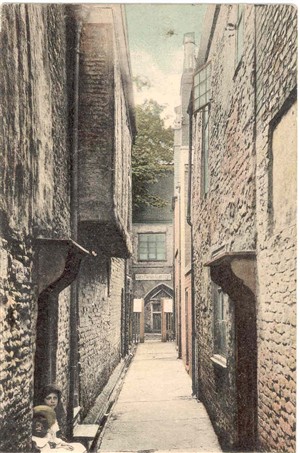Photo:Postcard of Greyfriars Row, posted 1912