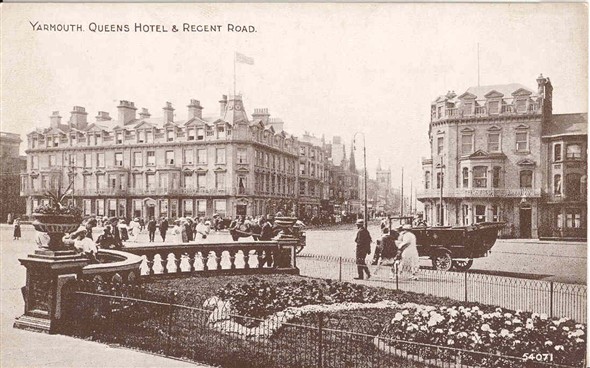 Photo:Postcard of Regent Rd from the Seafront