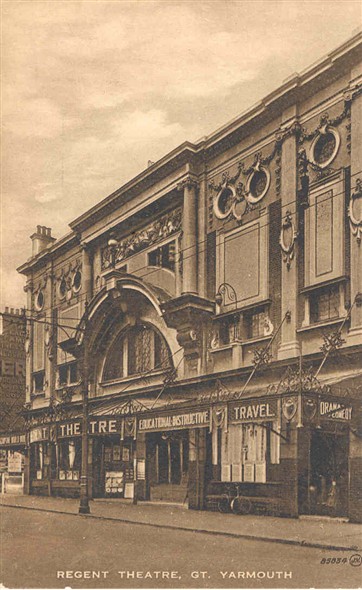 Photo:Postcard of the Regent Theatre