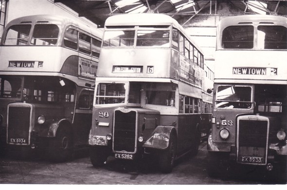 Photo:No 54 (EX 5934), No 20 (EX 5282) & No 53 (EX 5933) inside Caister Road depot